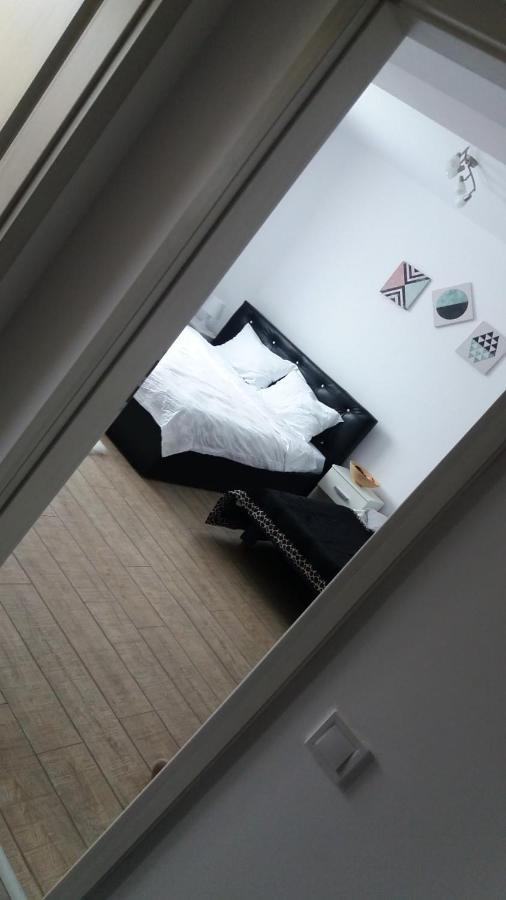 דירות Cazare Apartament Rasnov מראה חיצוני תמונה